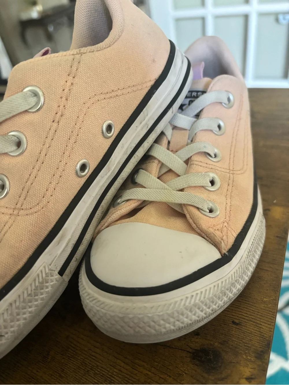 Converse Low Top Sneakers - Pale Pink and White